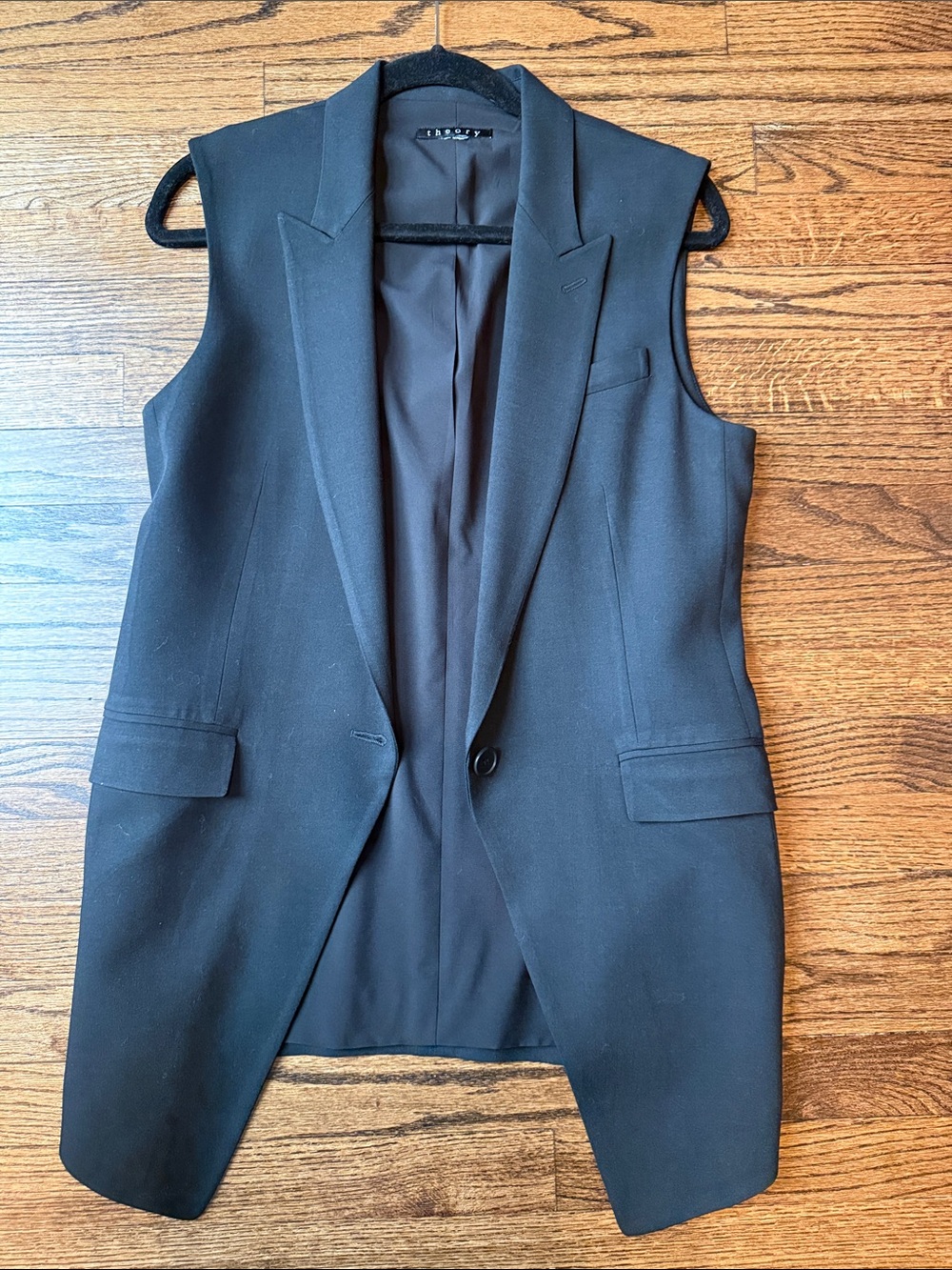 Theory Black Sleeveless Tailored Blazer Vest